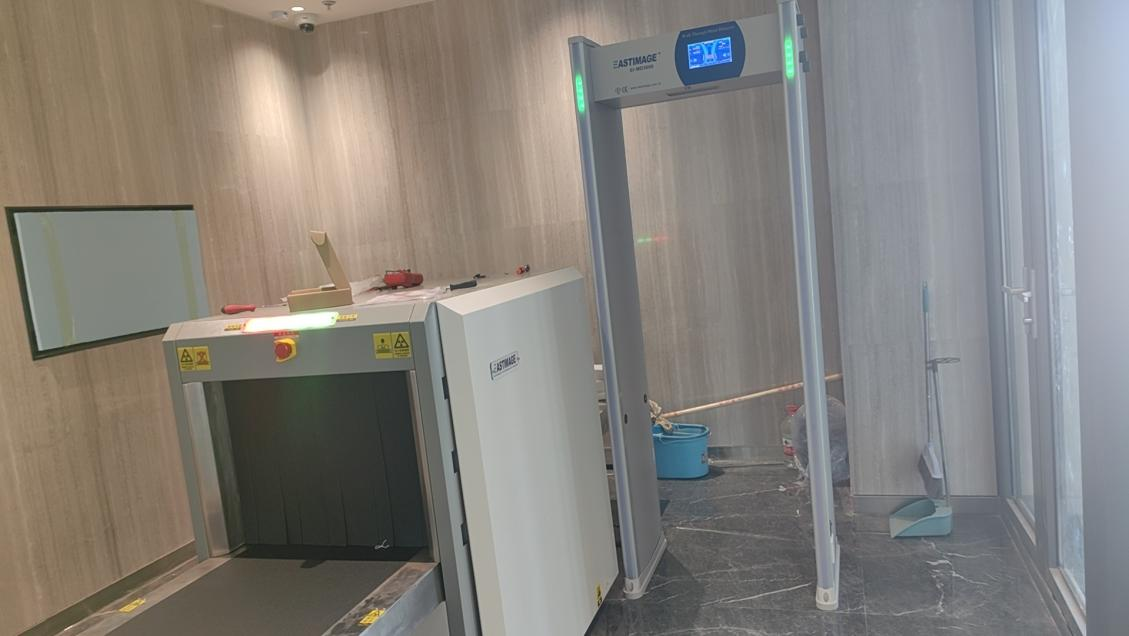 Viaje con tranquilidad, la máquina de seguridad proteja su seguridad