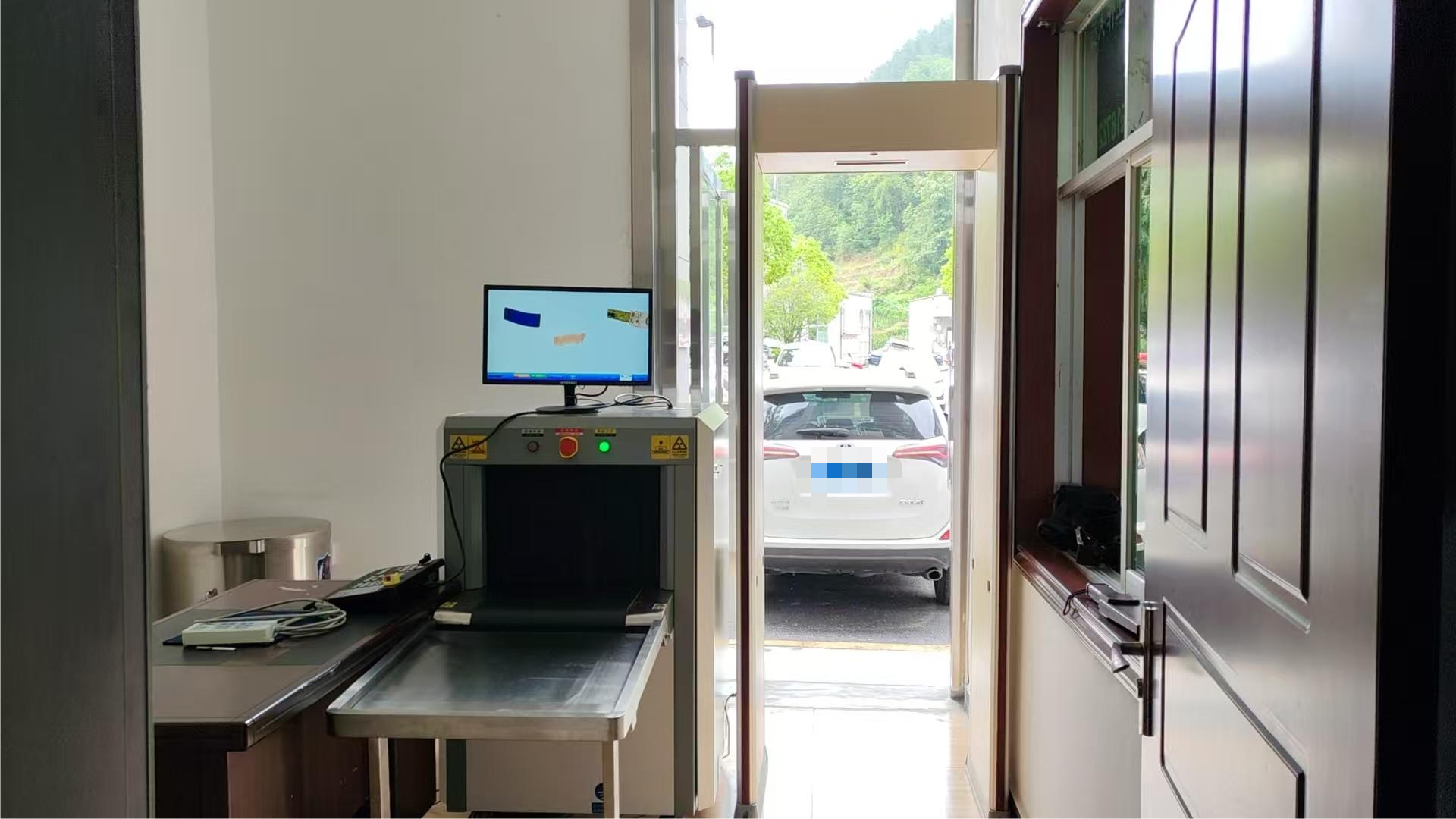 El Tribunal Popular del Condado de Huishui permite equipos de detección de seguridad inteligente para construir una fuerte línea de defensa de seguridad judicial