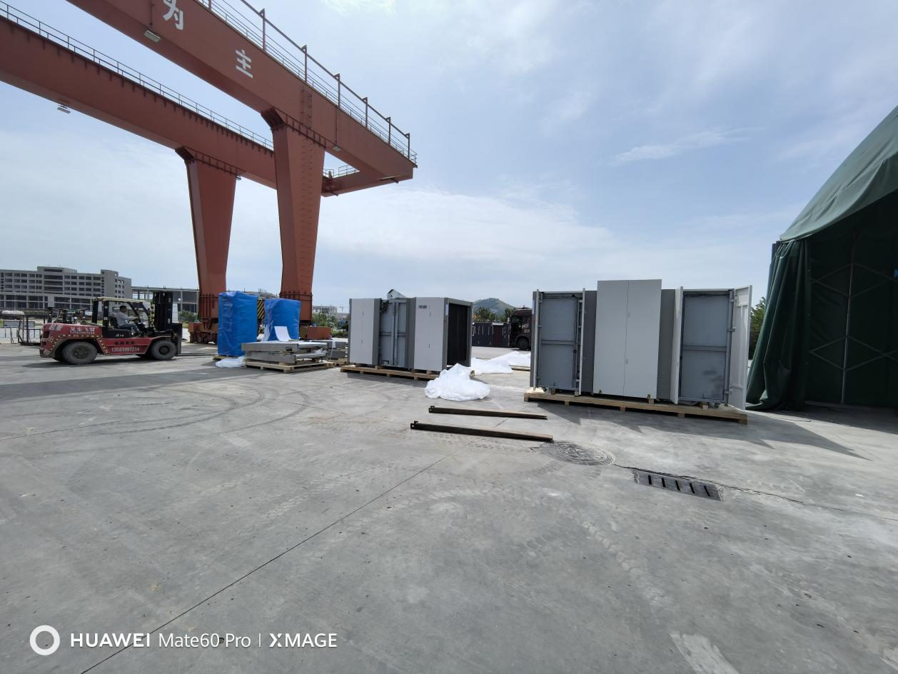 150180DVLarge a escala de escáner de seguridad desplegada en la estación de ferrocarril de Lin Yi Freight