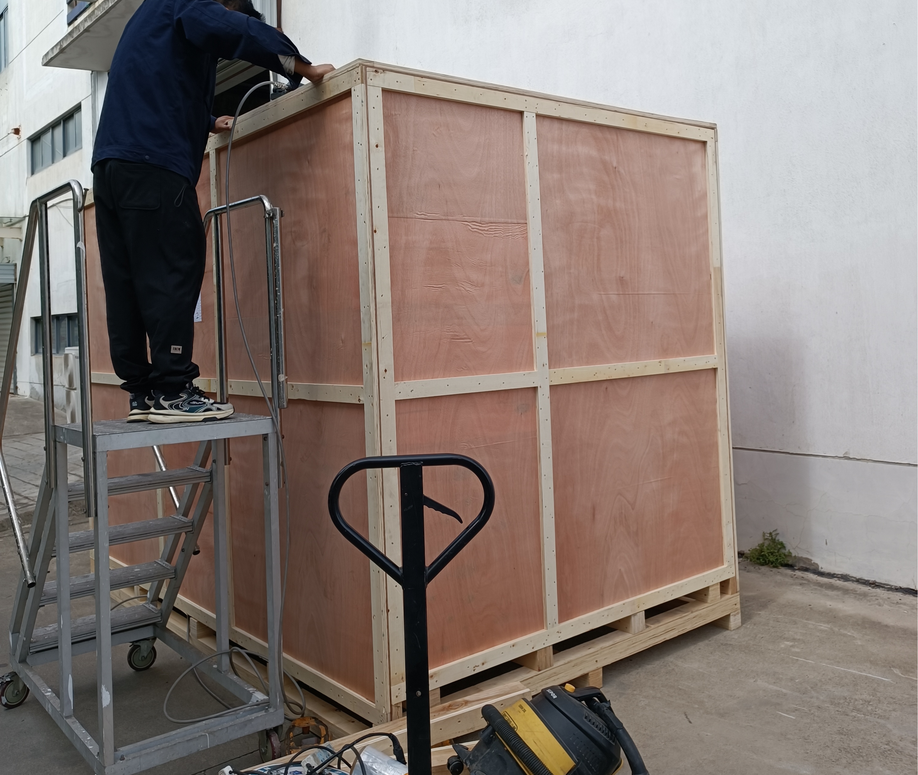 ​Envío exitoso de dos escáneres EASTIMAGE 150150DV a Irán