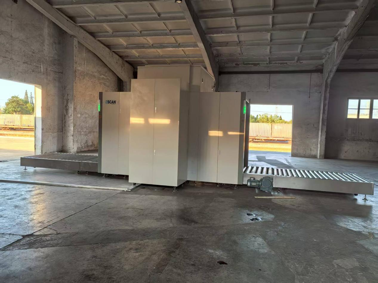 Nuestros múltiples conjuntos de equipos de detección de seguridad estacionados con éxito en el Centro de Logística de la Oficina Jinan